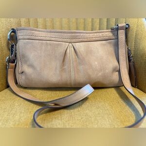 B Makowsky Genuine Tan Leather Crossbody Bag